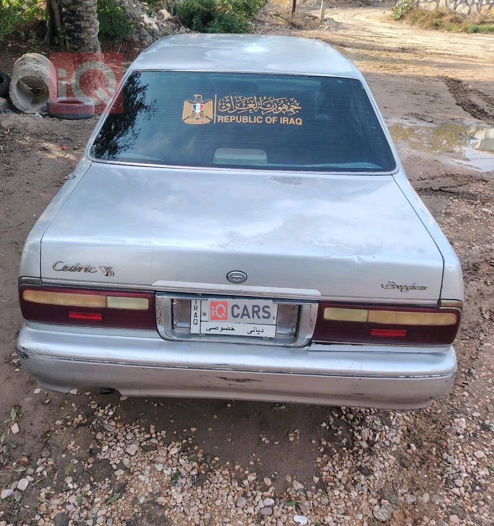 نیسان سیدریک